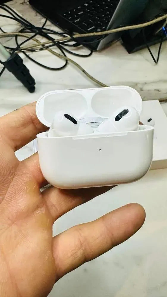 Black Long-Lasting Battery With Fast Charge Airpods
